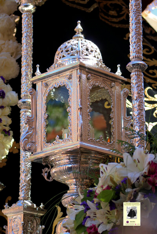 Farol florido de la soledad