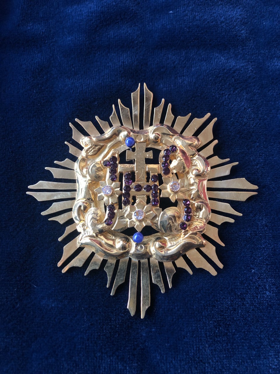 BROCHE-SENOR